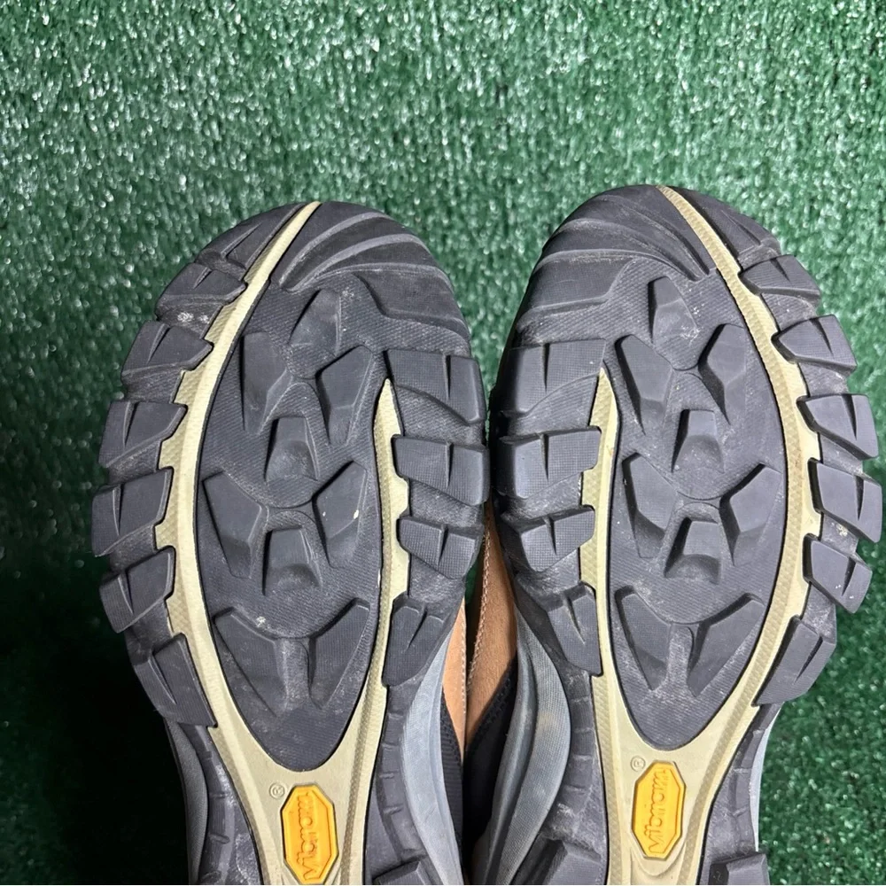 VASQUE Mantra 7317 Vibram Hiking Trail Shoes Womens Size 9 Leather Brown Outdoor